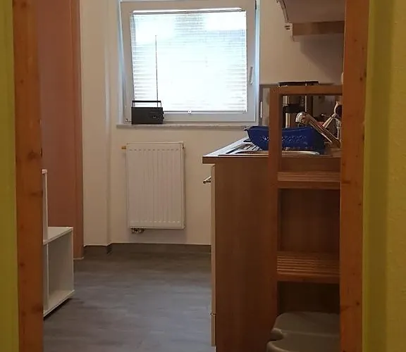 アパート Tannenweg / *